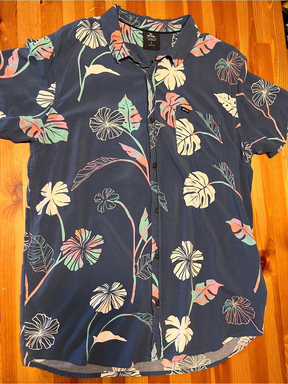 Rip Curl Navy Short-Sleeve Floral Button-Down Shirt